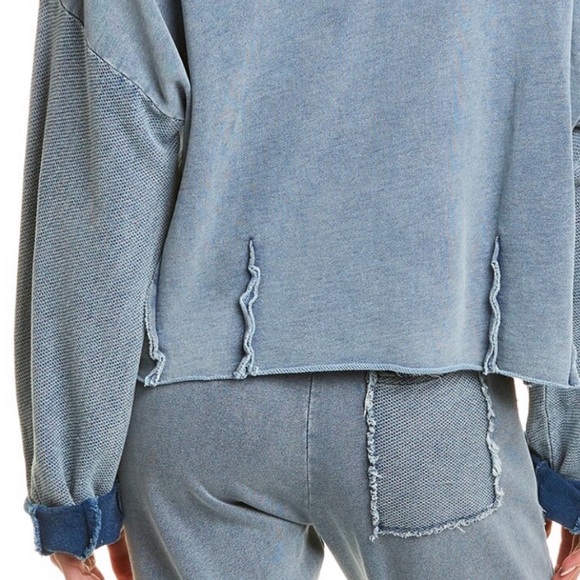 Vintage Havana Reverse detail blue pullover - Picture 5 of 10